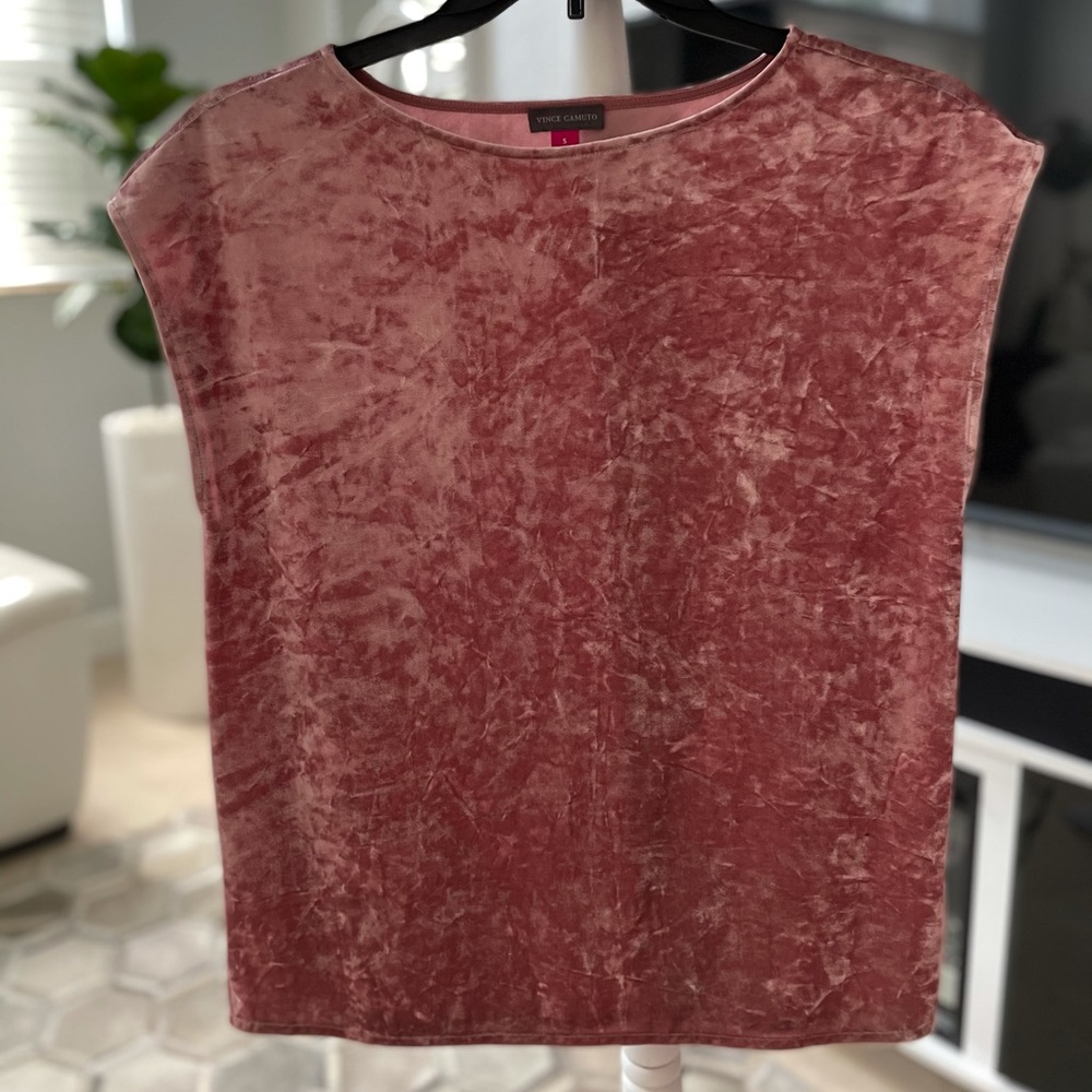 VINCE CAMUTO PINK CRUSHED VELVET BLOUSE SIZE S